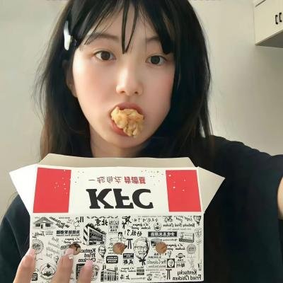 黑伞人